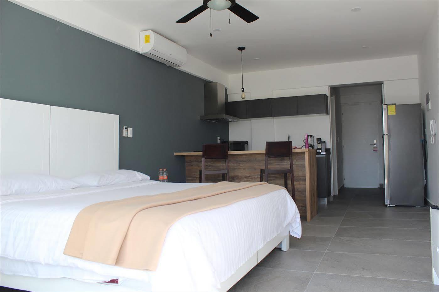 Studio 30 Condhotel By Nah Hotels Playa del Carmen Exterior photo